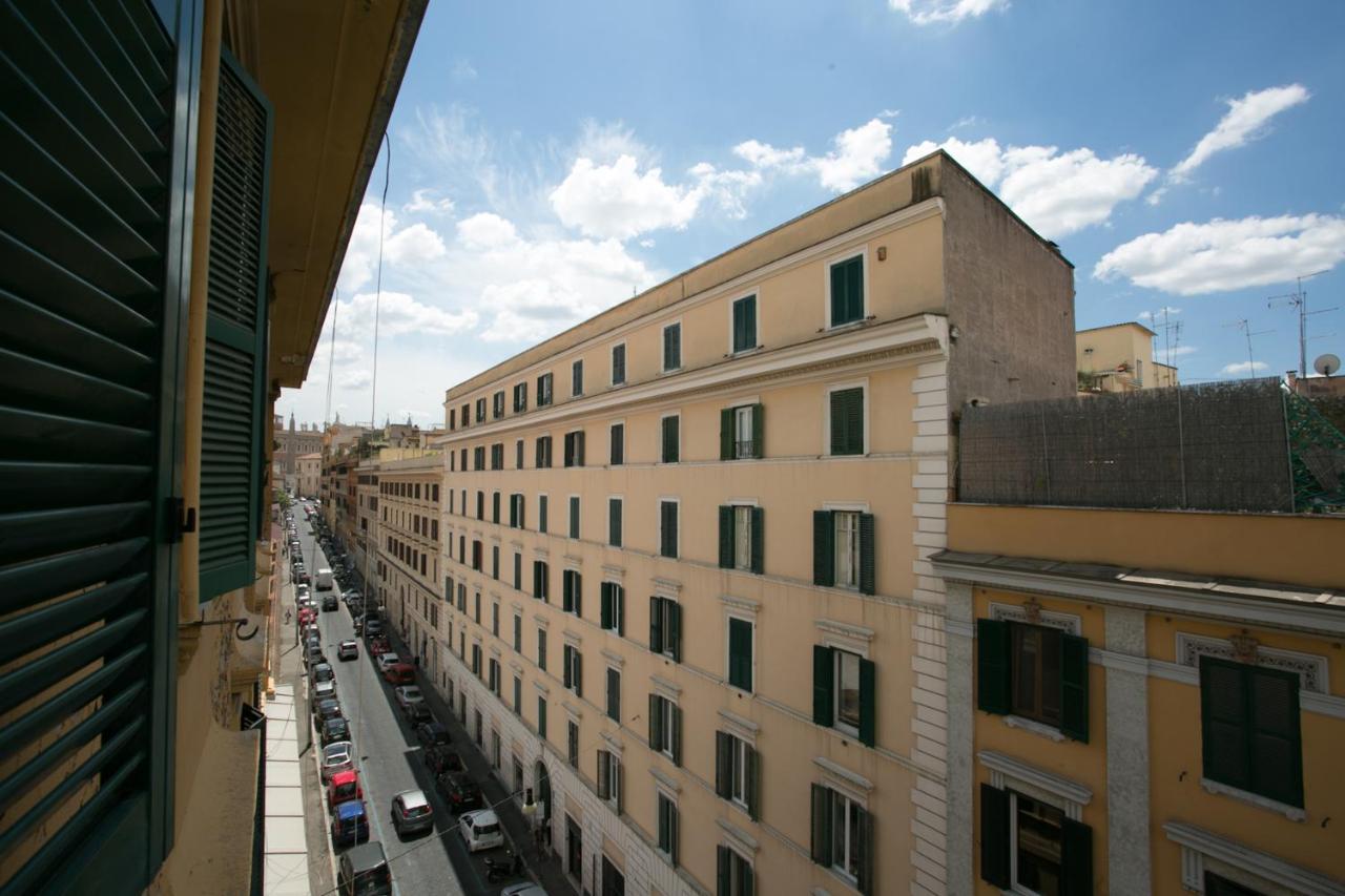 Colosseo Apartments And Rooms - Rome City Centre Ngoại thất bức ảnh