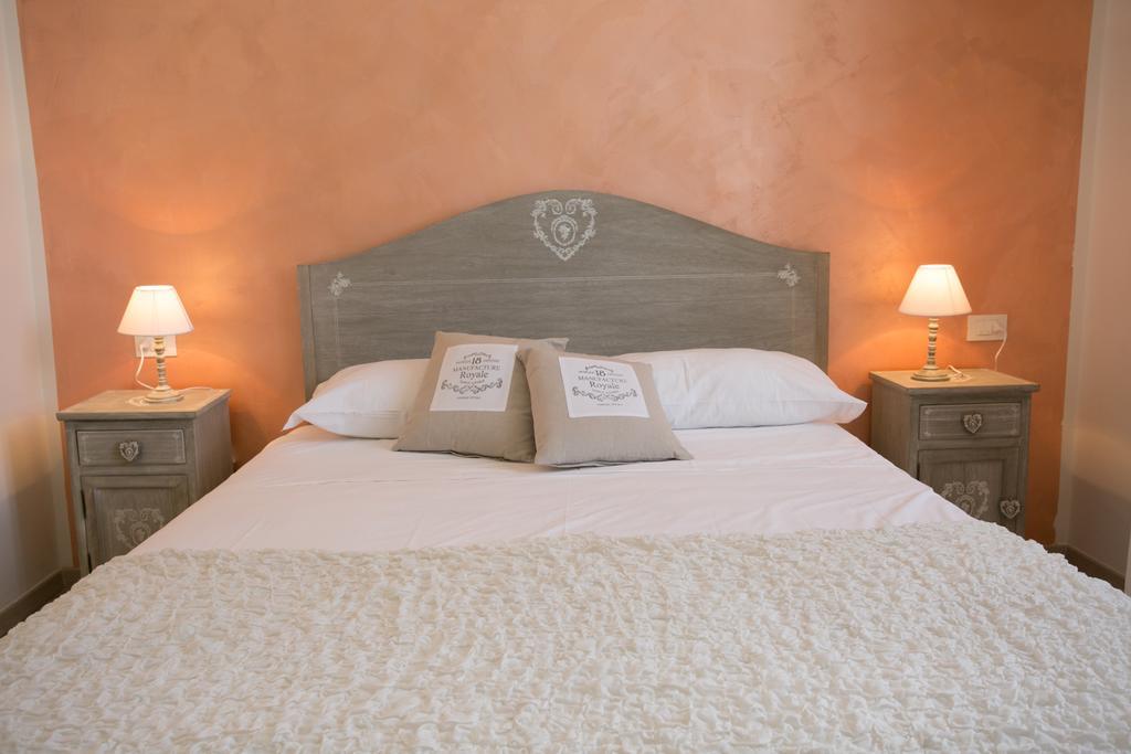 Colosseo Apartments And Rooms - Rome City Centre Phòng bức ảnh