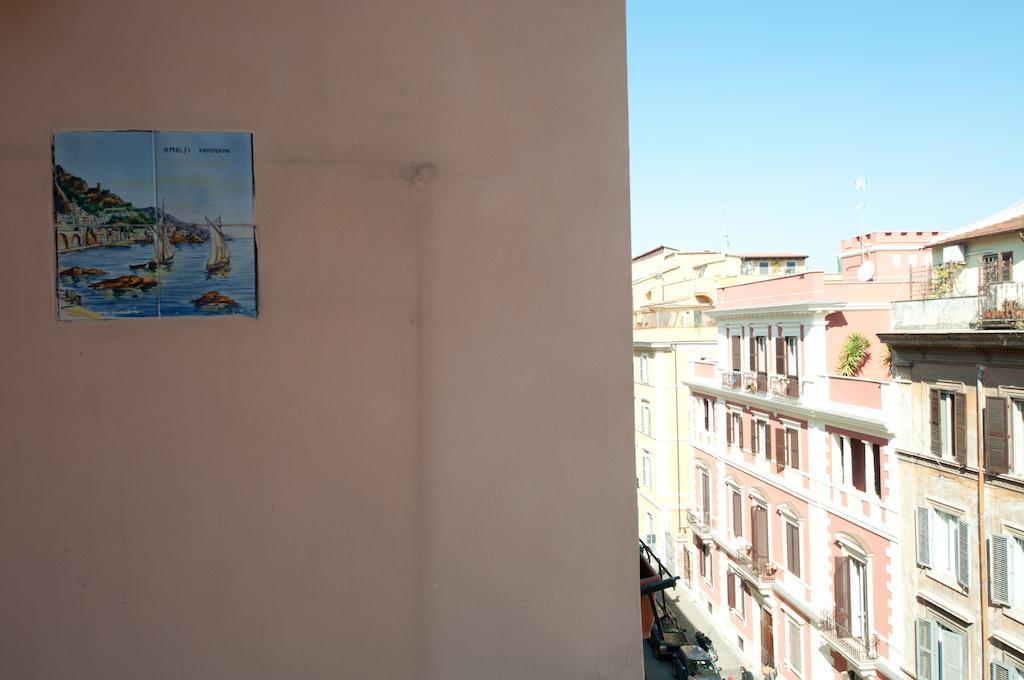 Colosseo Apartments And Rooms - Rome City Centre Ngoại thất bức ảnh