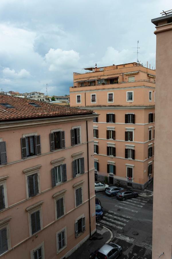 Colosseo Apartments And Rooms - Rome City Centre Ngoại thất bức ảnh